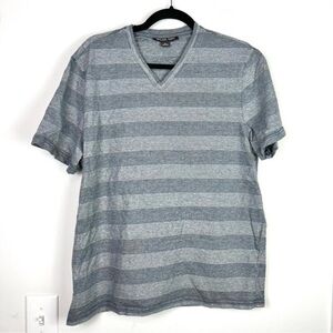 Michael Michael Kors grey stripe v neck mens size XL t shirt